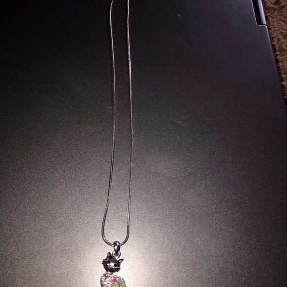 Cat Necklace - Picture 2 of 3